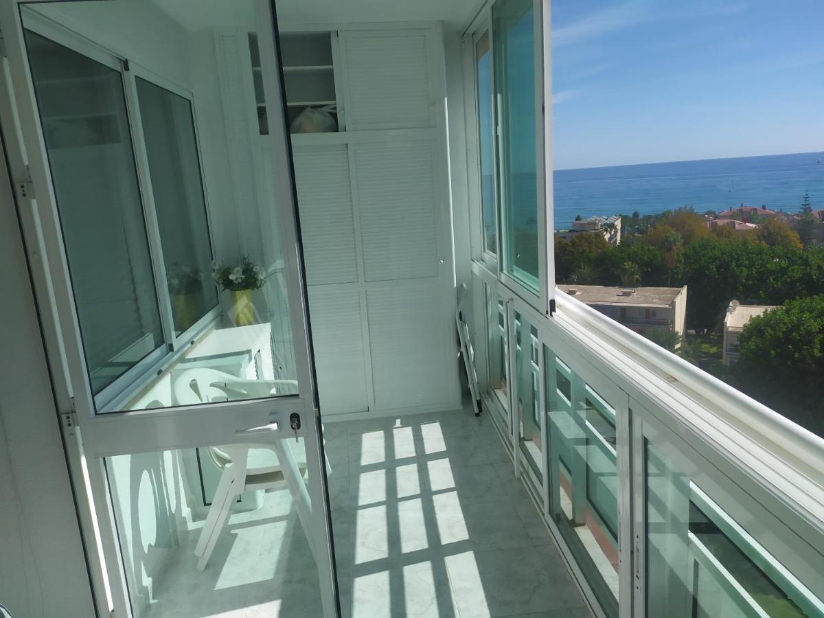 Apartmán Carihuela Sea Views Torremolinos Exteriér fotografie